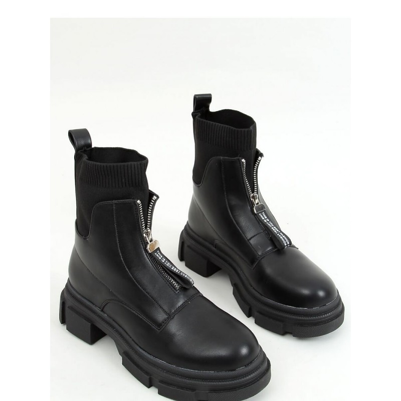 Bottes model 157731 Inello