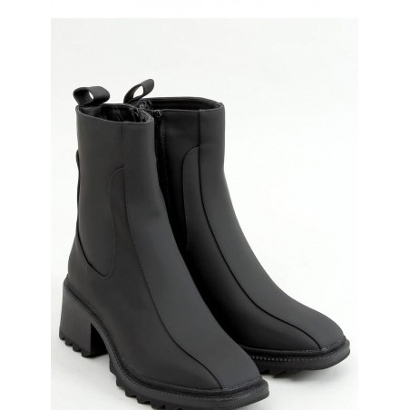 Bottes à talons model 157794 Inello