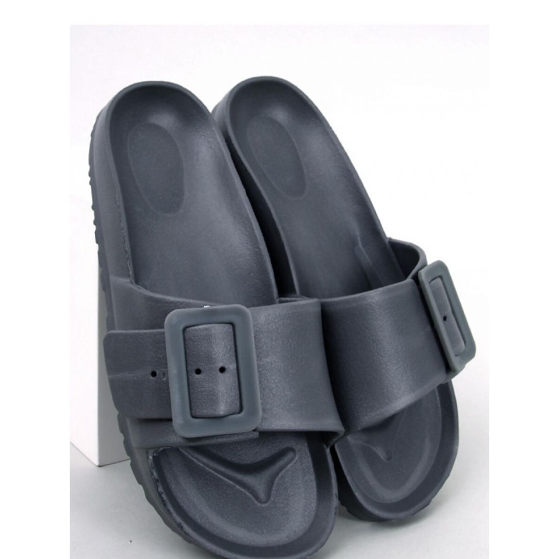 Clacquettes model 180572 Inello