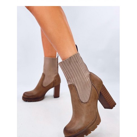 Bottes à talons model 202344 Inello