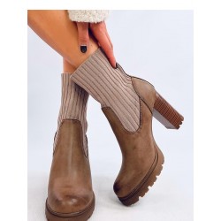 Bottes à talons