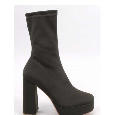 Bottes à talons model 184335 Inello