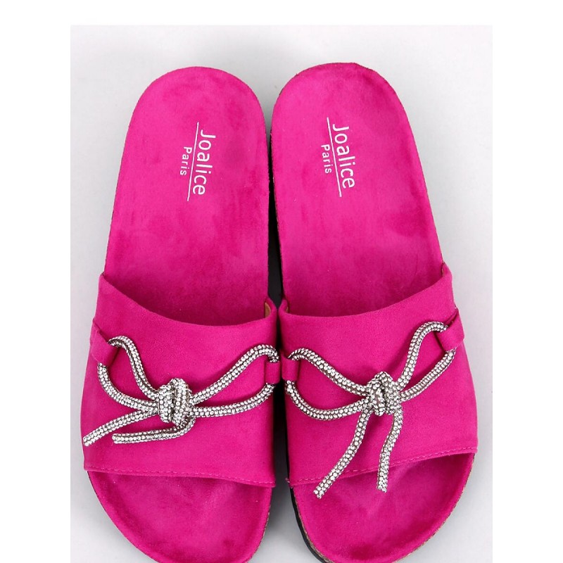 Clacquettes model 179414 Inello