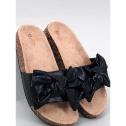 Clacquettes model 195619 Inello