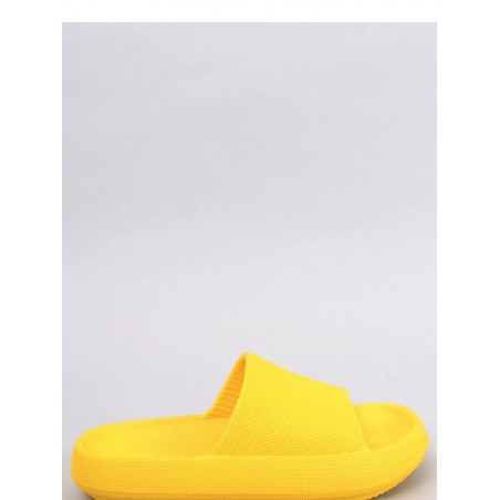 Clacquettes model 180436 Inello