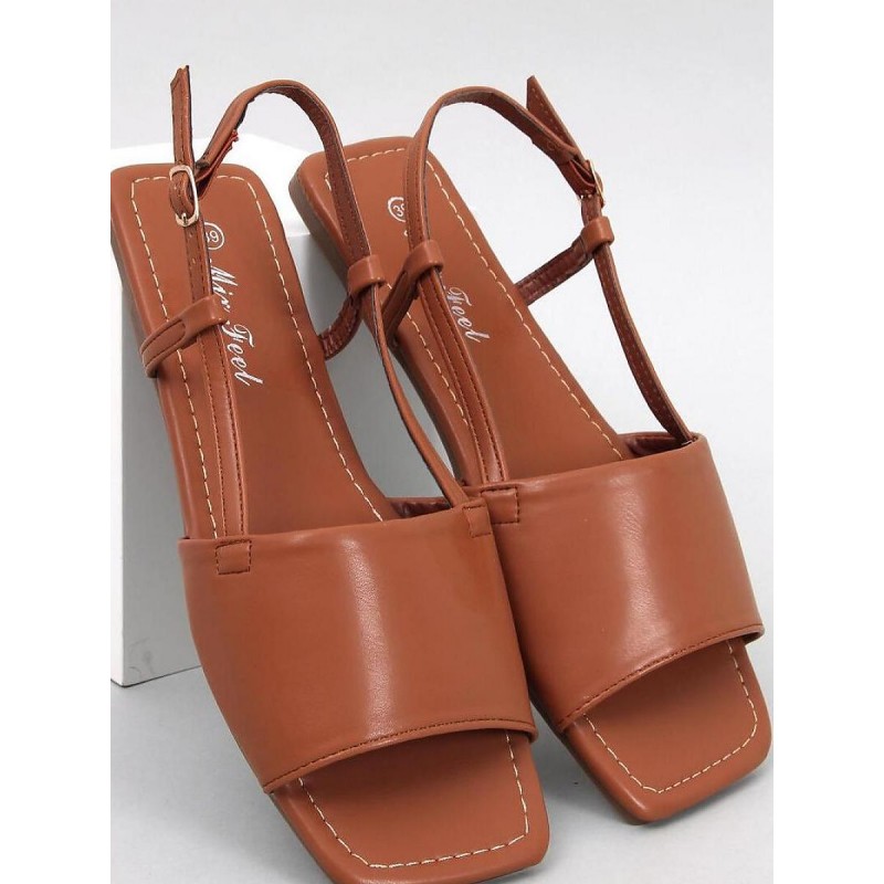 Sandales model 195624 Inello
