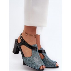Clacquettes model 196232 Step in style