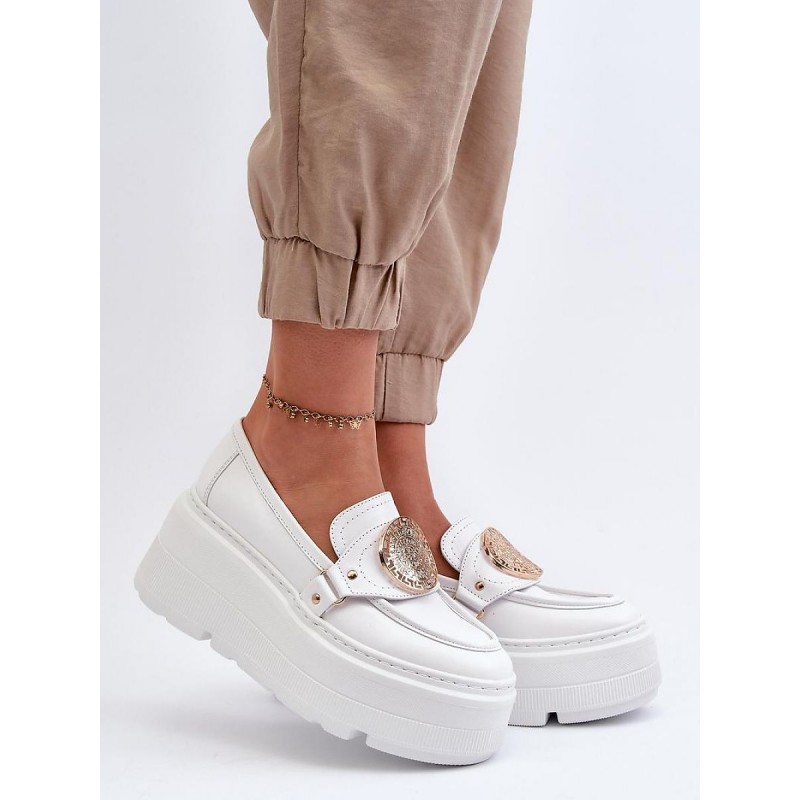 Moccasins model 197601 Step in style