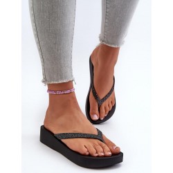 Tongs
