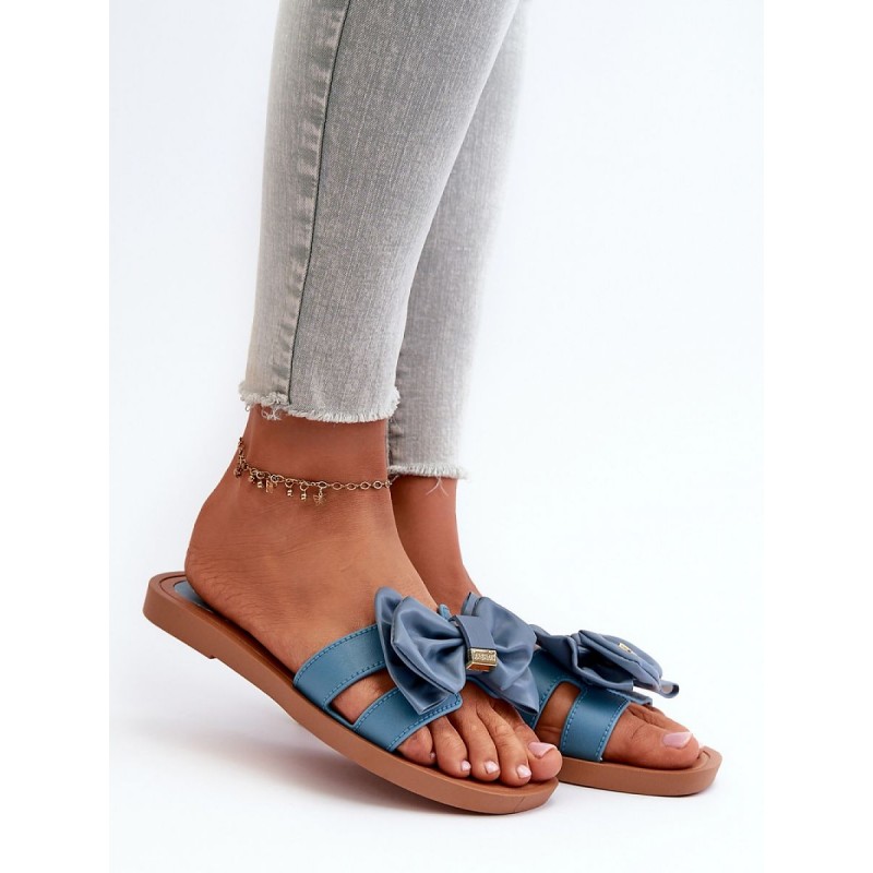 Clacquettes model 198594 Step in style