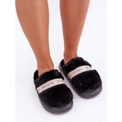 Pantoufles model 204935 Step in style