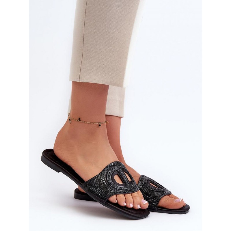 Clacquettes model 198180 Step in style