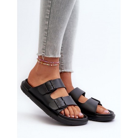Clacquettes model 197417 Step in style