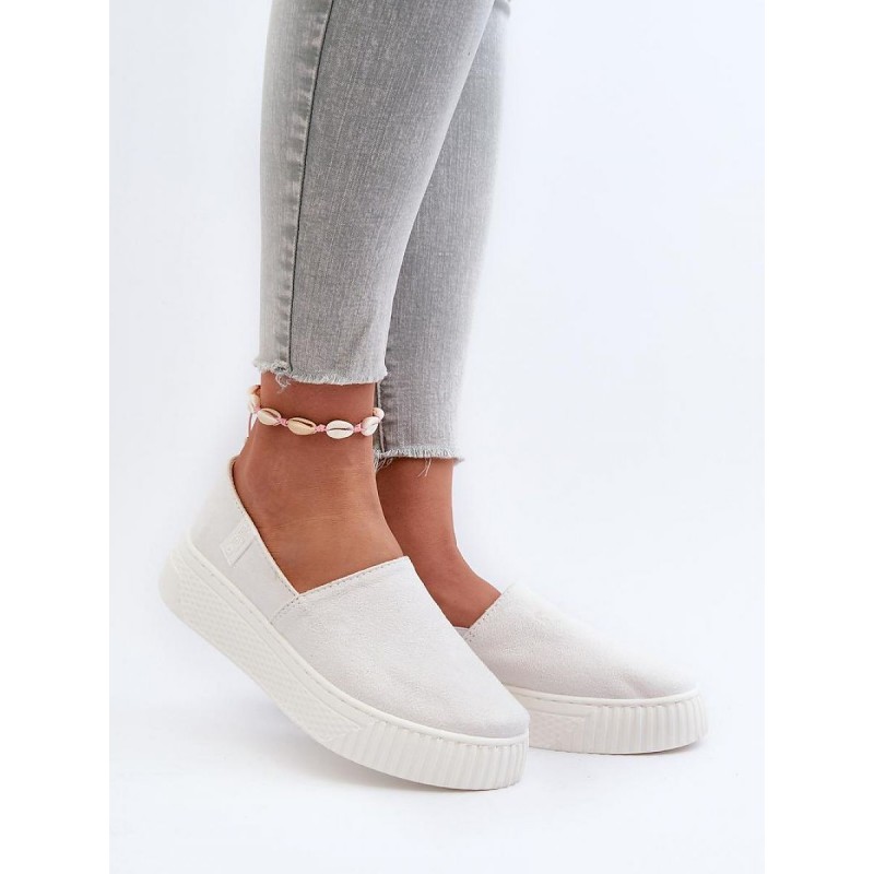 Baskets model 198028 Step in style