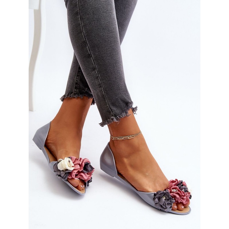 Ballerine model 194353 Step in style