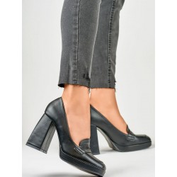 Escarpins à talons
