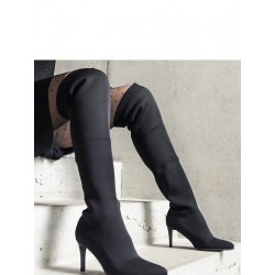 Bottes à talons aiguilles