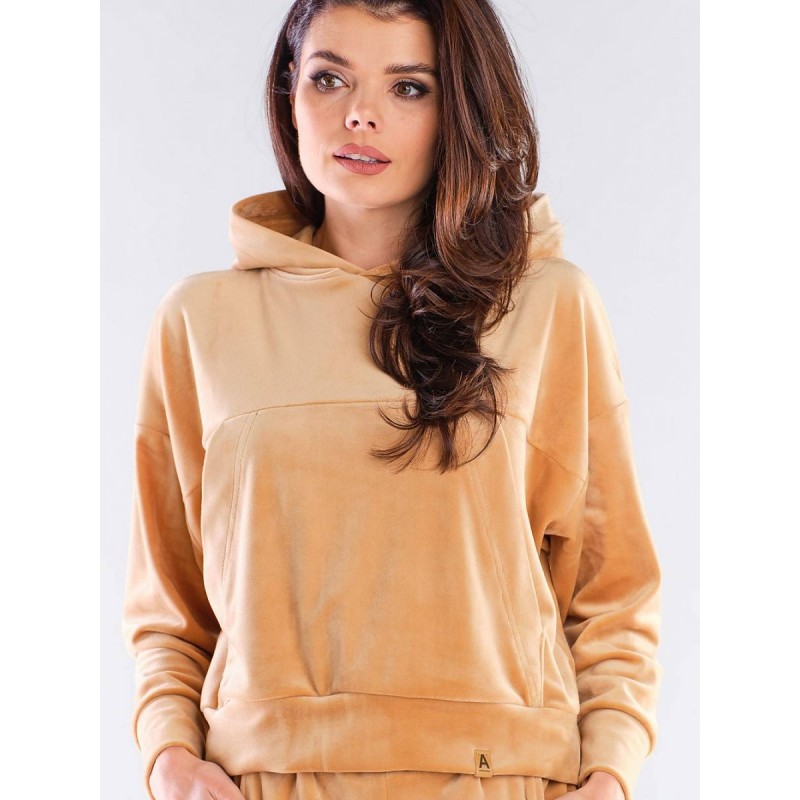 Sweatshirt model 155467 awama